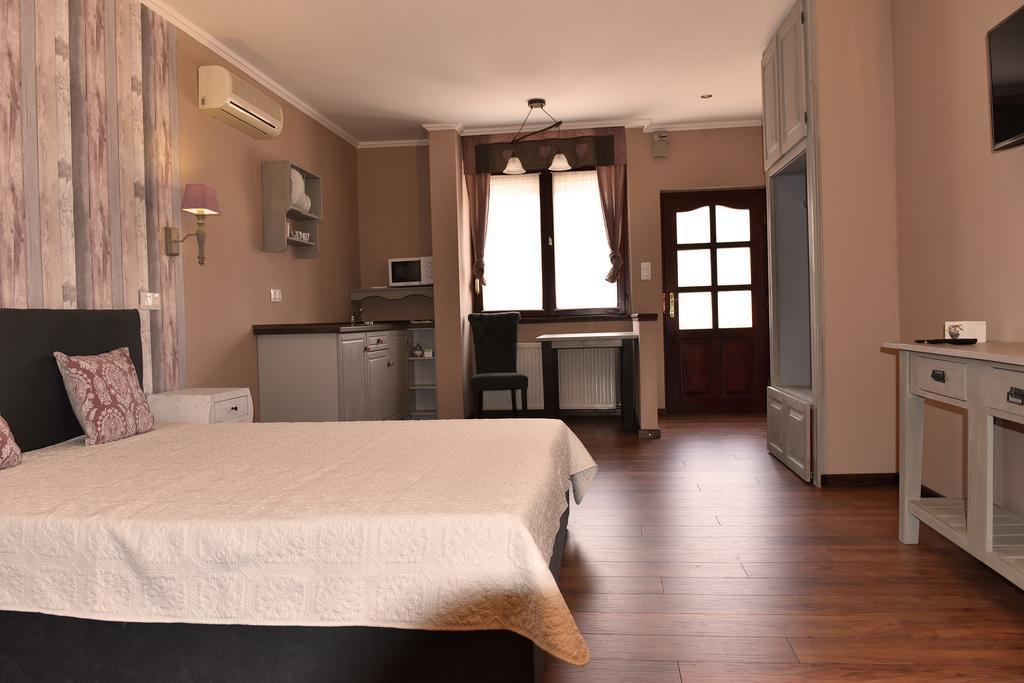 Guest House Romantika Panzio Gyula Room photo